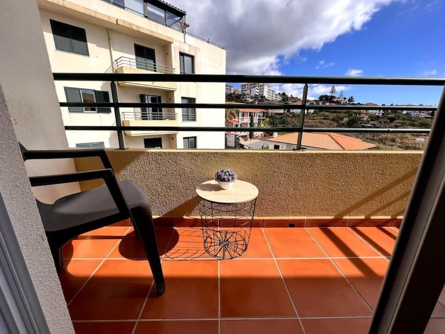 By The Sea - Apartamento Acolhedor E Relaxante. Caniço Esterno foto